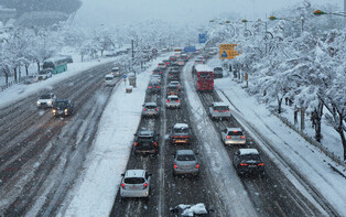 Heavy snow