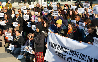 Calling for more aggressive negotiations on plastic pollution
