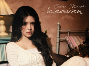 NewJeans Danielle’s Elder Sister Olivia Marsh Makes Comeback