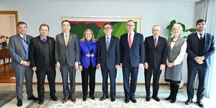 FM Cho stresses efforts for stable foreign relations in meeting with G7, EU envoys