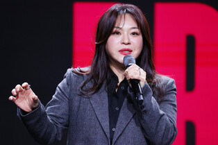 Photos of Big Mama's Lee Young-hyun at 'Private' Comeback Showcase