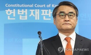 (LEAD) Yoon appoints legal defense team for impeachment trial