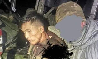 (LEAD) S. Korea's spy agency confirms Ukraine's capture of injured N. Korean soldier
