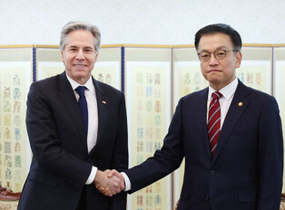 S. Korean acting president meets Blinken