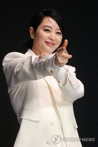 '트리거' 김혜수 "허벅지 근육 파열돼도 몸 쓰는 장면 즐거워"