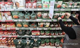 S. Korea's kimchi exports hit fresh high last year: data