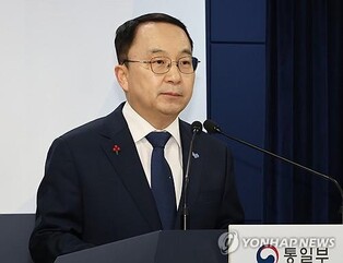Legal review, consultation with relevant nations needed to bring captured N.K. soldiers to South: Seoul