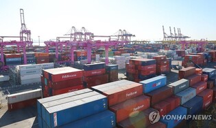 Seoul to tackle uncertainties in shipping sector to support exports: ministry