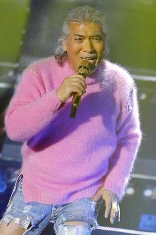 이순재·나훈아·조용필·최경주…무대·필드 누비는 '시니어 스타'