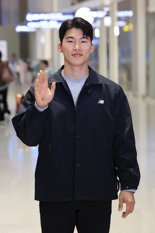 New Dodgers player Kim Hye-seong