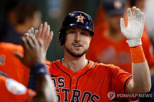 터커, MLB 컵스와 연봉 240억원에 합의…연봉조정 피해