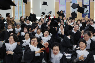 Graduation for late learners