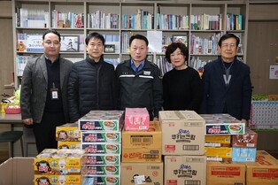 [게시판] 태안해경, 설 명절맞이 아동복지시설 위문 방문