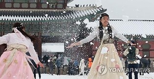 Suk Soo-sun's Design Management Story: The Current State of Tourist Information Services in Korea