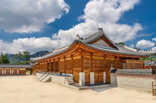 '왕의 접견실' 경복궁 흥복전에 색 입힌다…내년까지 단청 복원
