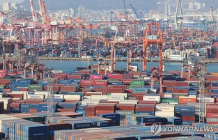 S. Korean seaports to maintain normal operations over holiday: ministry