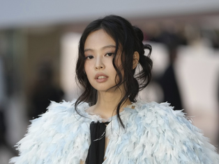 Jennie to prerelease 'Love Hangover' featuring Dominic Fike