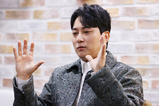 S. Korean musician Lee Dong-geun