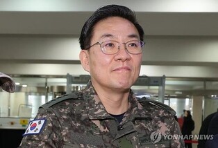 (LEAD) Ex-military commander refuses to testify at Yoon's impeachment trial