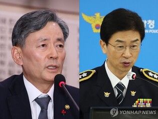 Court set to begin trials for police chiefs over martial law bid