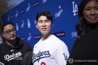 디애슬레틱 "김혜성, MLB 2025 신인왕 후보 23위…사사키는 3위"