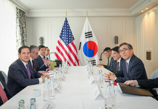 Top diplomats of S. Korea, U.S. meet