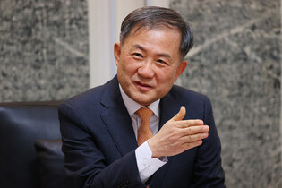 National Museum head gives interview