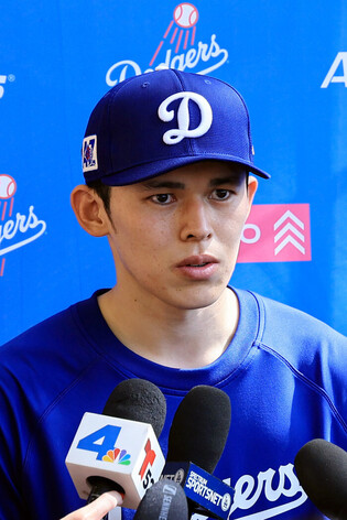 Roki Sasaki at MLB spring training