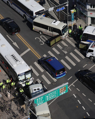 Yoon to attend hearing of impeachment trial