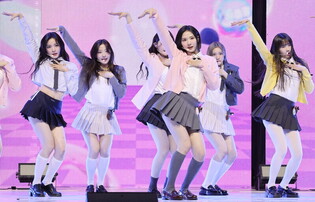 SM Rookies Hearts2Hearts: 'We Want to Connect with Global Fans and Be SM's Future'