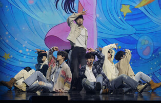 Stage Photos for ZEROBASEONE's 'Blue Paradise'