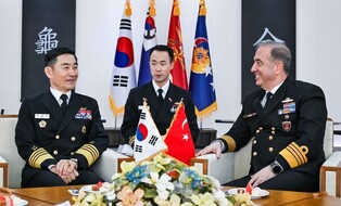 Navy chiefs of S. Korea, Turkey meet