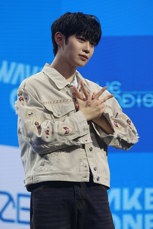 S. Korean boy group Zerobaseone