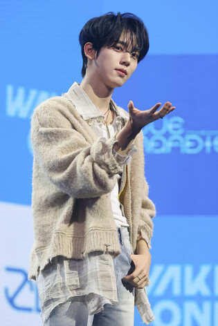 S. Korean boy group Zerobaseone