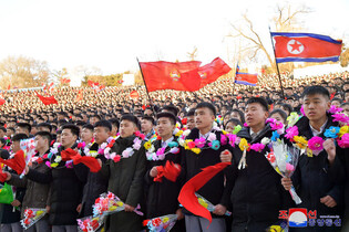 Middle school graduates in Pyongyang