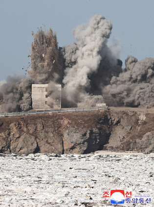 N. Korea's strategic cruise missile test