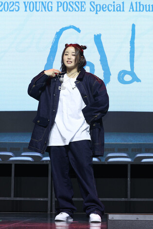 S. Korean girl group Young Posse