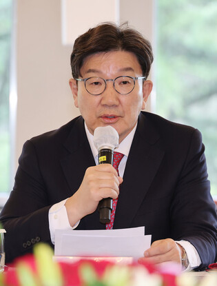 Ruling party's whip visits POSCO