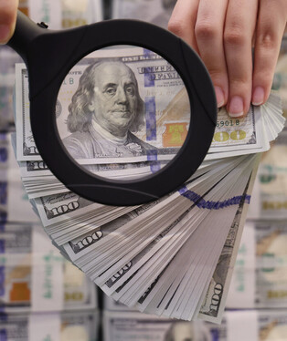 S. Korea's foreign reserves hit fresh 5-yr low in Feb.