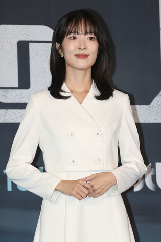 S. Korean actress Ahn Hyun-ho