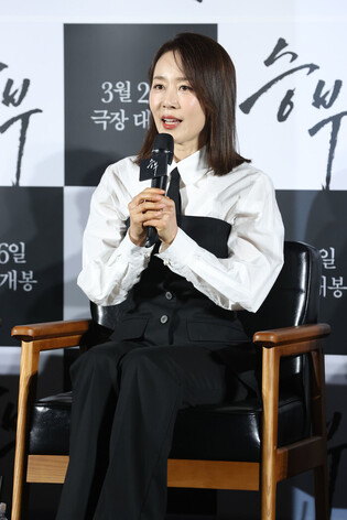S. Korean actress Moon Jung-hee