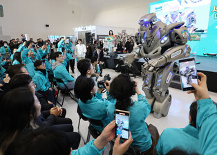Dancing robot