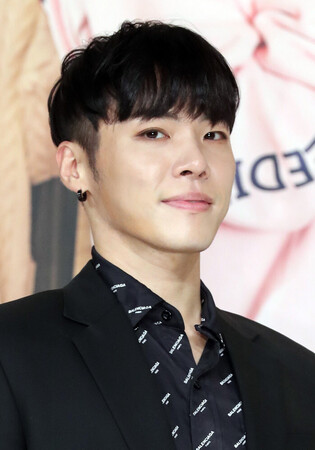 Singer Wheesung, known for R&B vocals, dies