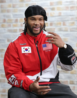 NFL QB Kyler Murray in Seoul