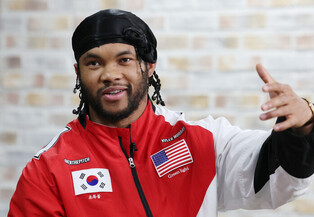 NFL QB Kyler Murray in Seoul