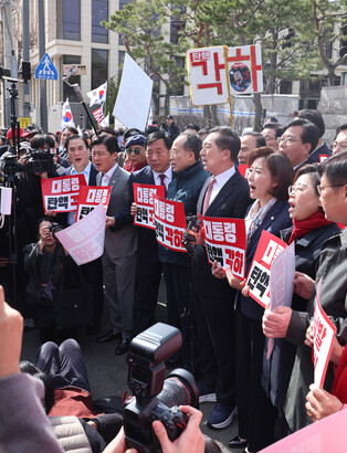 Rally near Constitutional Court