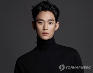 Kim Soo-hyun’s Agency Requests Meeting with Late Kim Sae-ron’s Mother