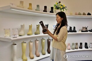 [IPO챗] '락피쉬웨더웨어' 에이유브랜즈 "K-패션 선도 기업 될 것"