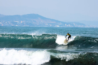 Surfing championship