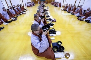 Korean Temple Cuisine to Be Designated as National Intangible Cultural Heritage